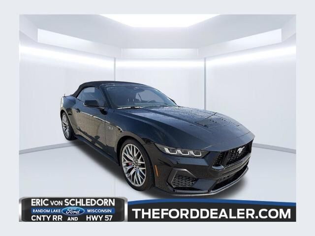 2025 Ford Mustang GT Premium — photo 1 of 13