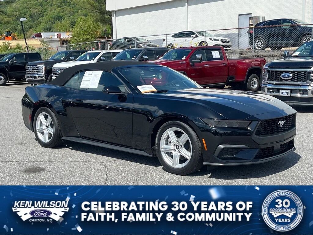 2026 Ford Mustang EcoBoost — photo 1 of 28