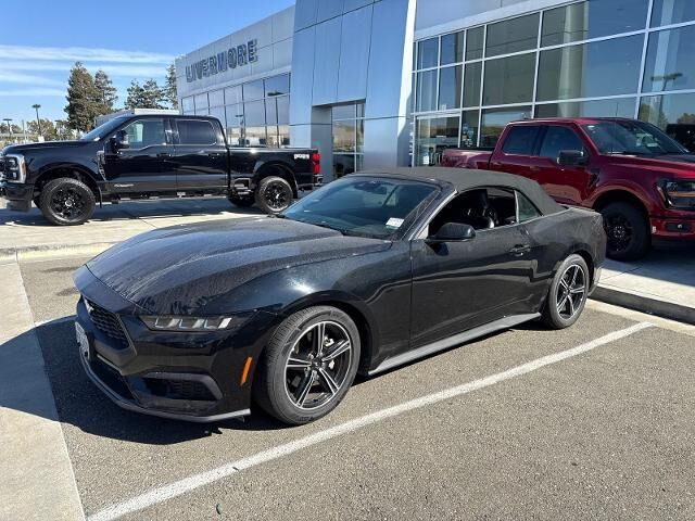 2025 Ford Mustang EcoBoost Premium — photo 1 of 12