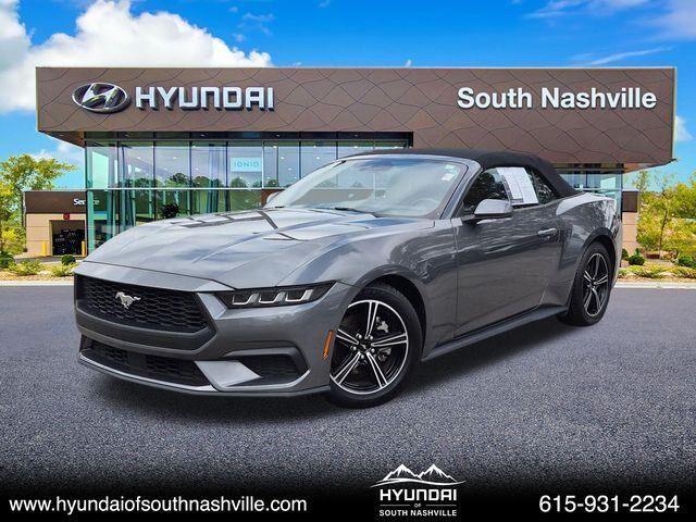 2025 Ford Mustang EcoBoost — photo 1 of 13