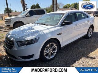 2017 Ford Taurus SE