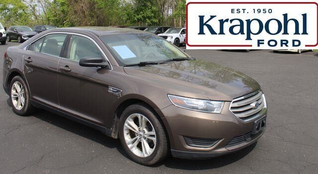 2015 Ford Taurus SE