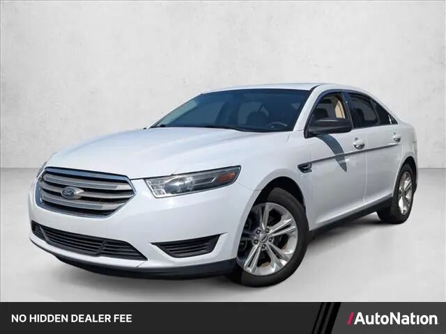 2017 Ford Taurus SE — photo 1 of 13