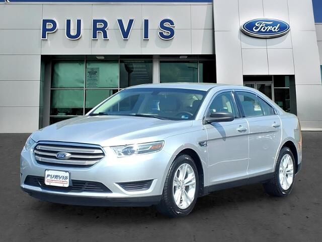 2019 Ford Taurus SE