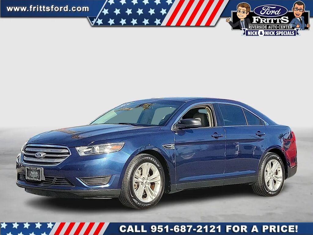 2016 Ford Taurus SE — photo 1 of 13