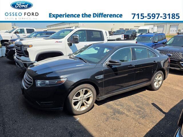 2015 Ford Taurus SEL