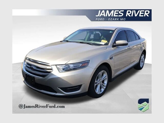 2017 Ford Taurus SEL