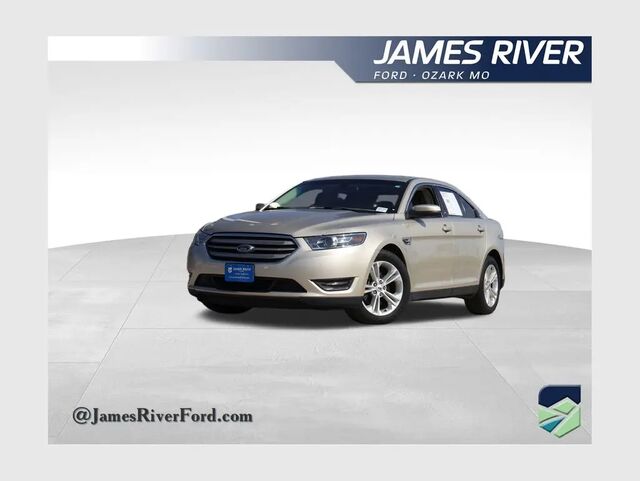 2017 Ford Taurus SEL