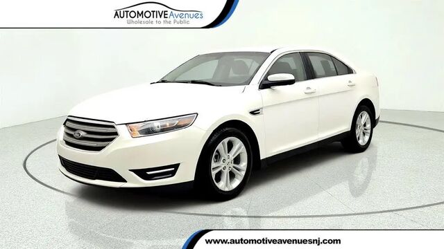 2018 Ford Taurus SEL