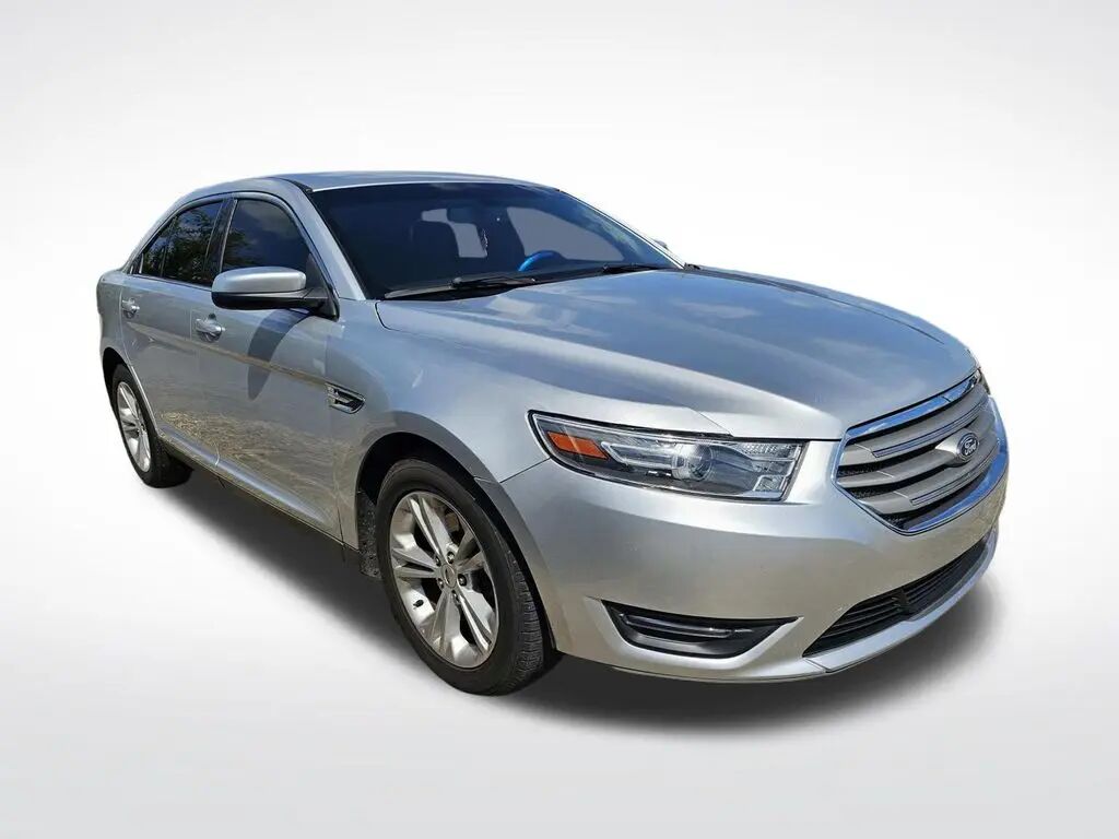 2016 Ford Taurus SEL — photo 1 of 1