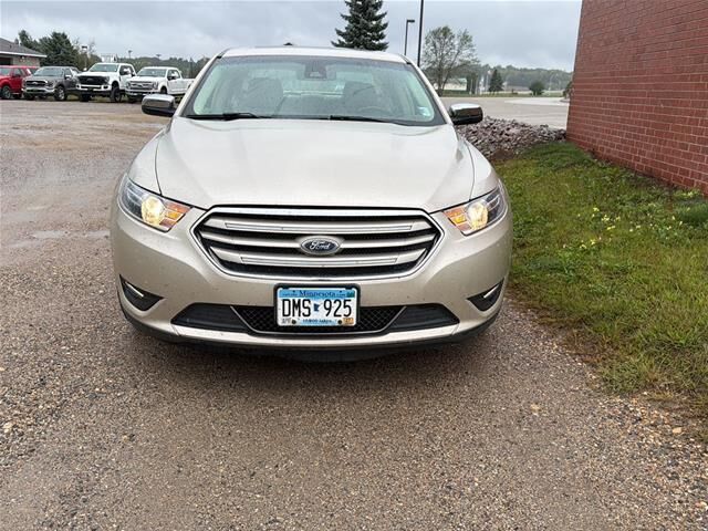 2017 Ford Taurus Limited