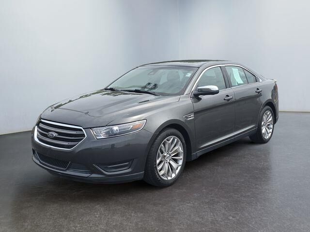 2019 Ford Taurus Limited
