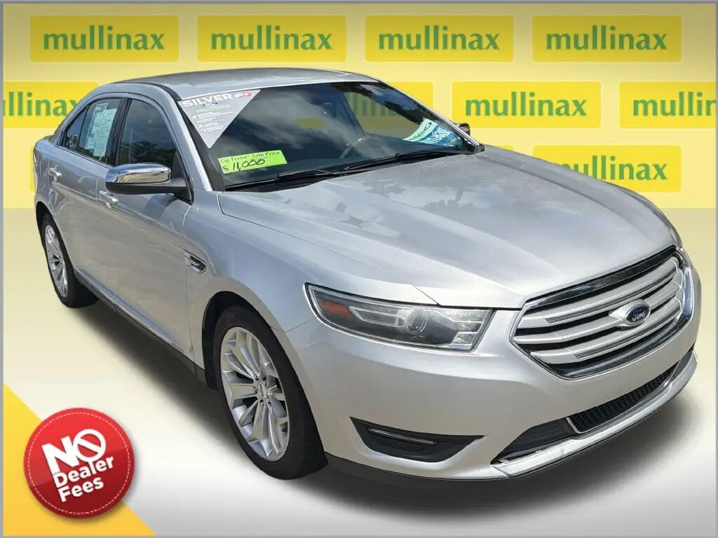 2015 Ford Taurus Limited — photo 1 of 13