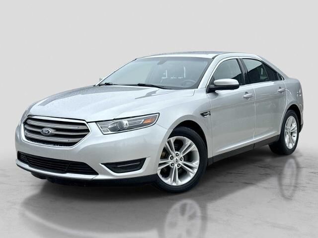 2018 Ford Taurus SEL