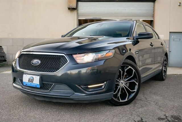 2015 Ford Taurus SHO