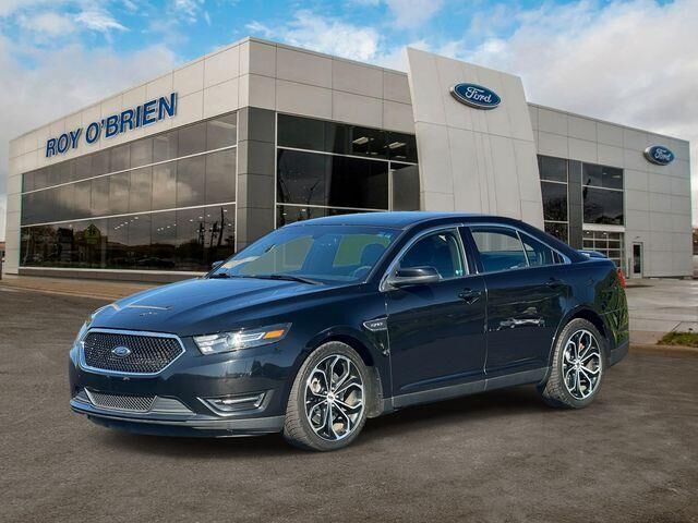 2016 Ford Taurus SHO — photo 1 of 13