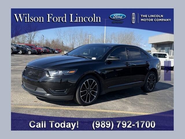 2018 Ford Taurus SHO