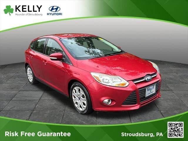 2012 Ford Focus SE — photo 1 of 13