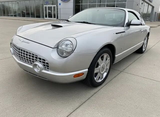 2004 Ford Thunderbird Deluxe