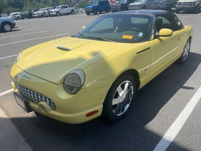 2002 Ford Thunderbird Deluxe
