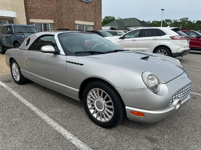 2004 Ford Thunderbird Deluxe