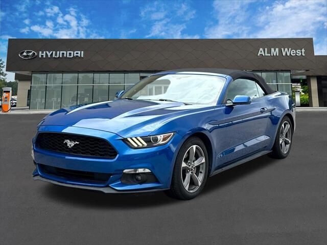 2017 Ford Mustang V6 — photo 1 of 13
