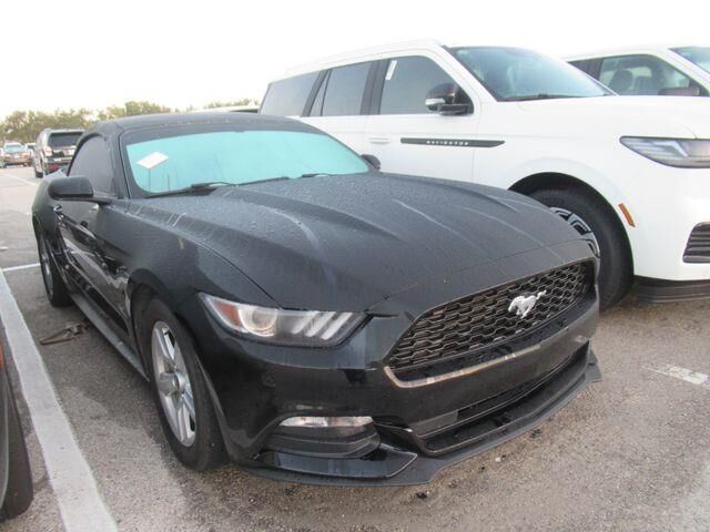 2015 Ford Mustang V6 — photo 1 of 26