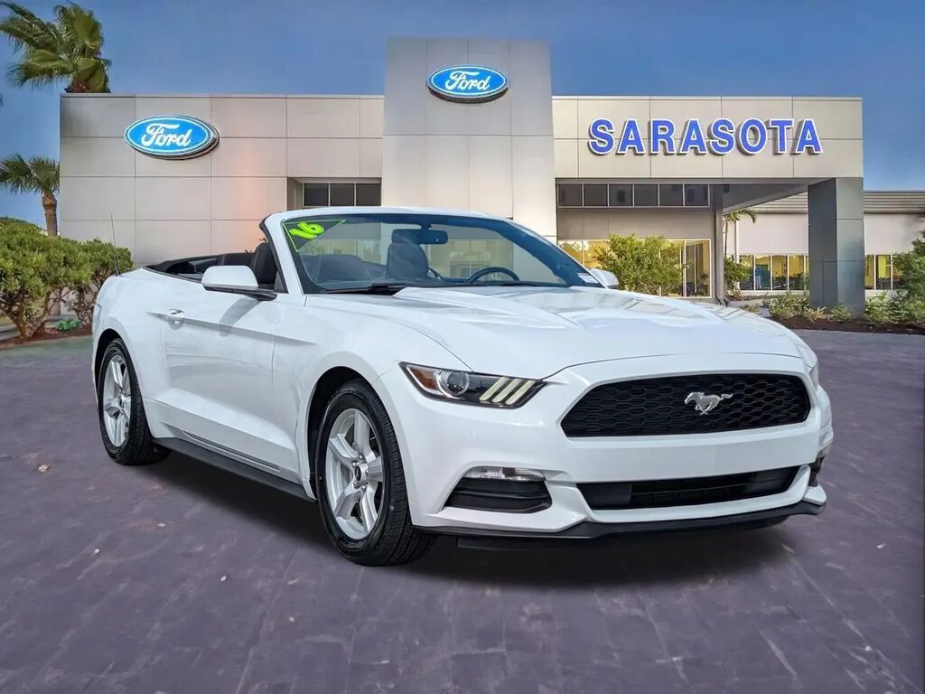 2016 Ford Mustang V6 — photo 1 of 13