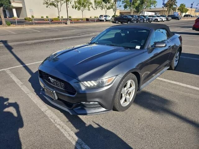 2016 Ford Mustang V6 — photo 1 of 13