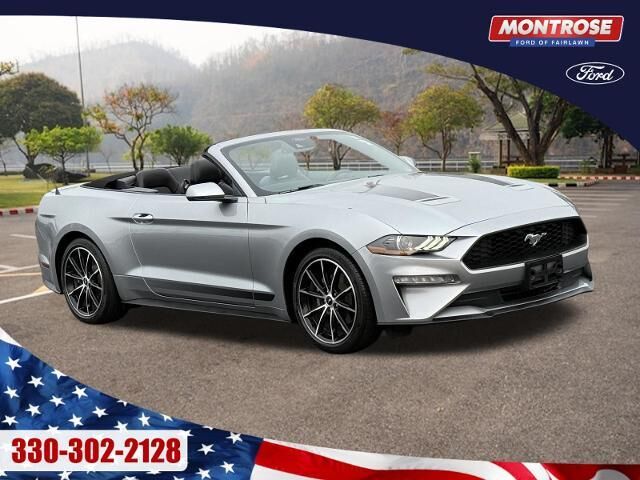 2022 Ford Mustang EcoBoost — photo 1 of 13