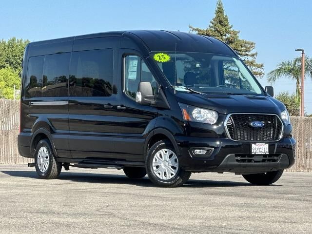 2025 Ford Transit 350 XLT