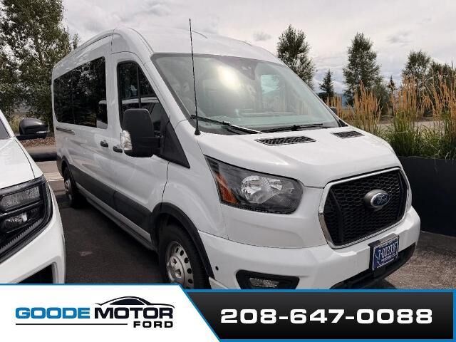2025 Ford Transit 350 XL
