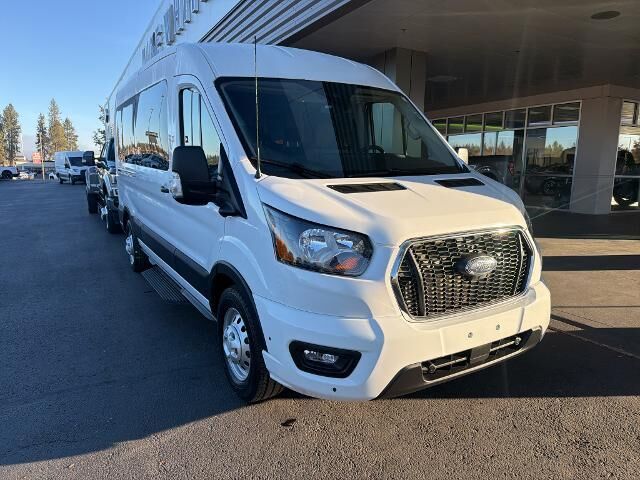2025 Ford Transit 350 XL