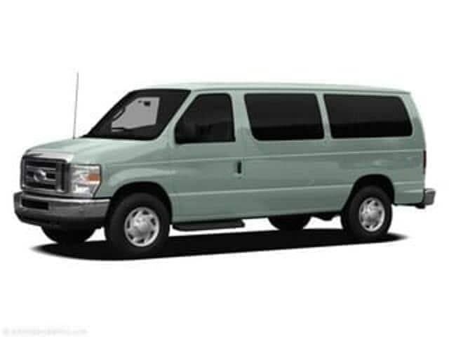 2010 Ford E-Series E-350 SD XL — photo 1 of 26