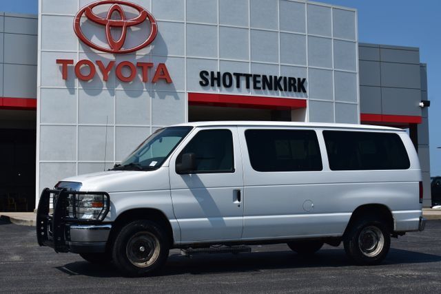 2013 Ford Econoline Wagon XLT