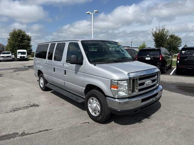 2014 Ford E-Series E-350 SD XL