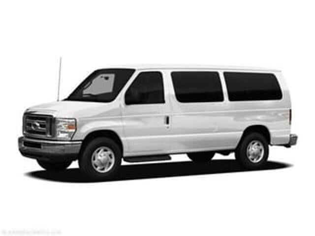 2011 Ford E-Series E-350 SD XL — photo 1 of 1