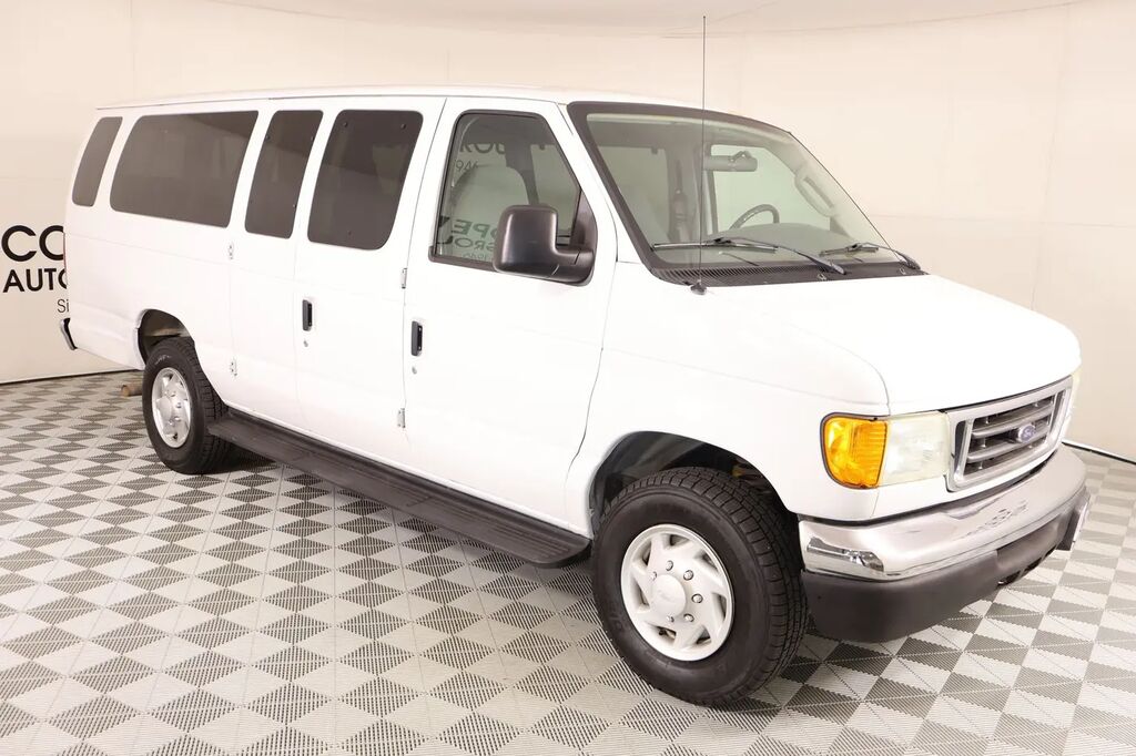 2007 Ford E-Series E-350 SD XL — photo 1 of 40