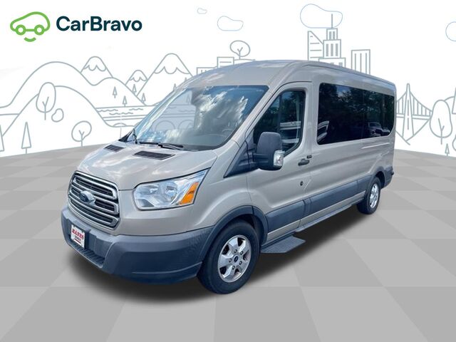 2018 Ford Transit Passenger Wagon XLT