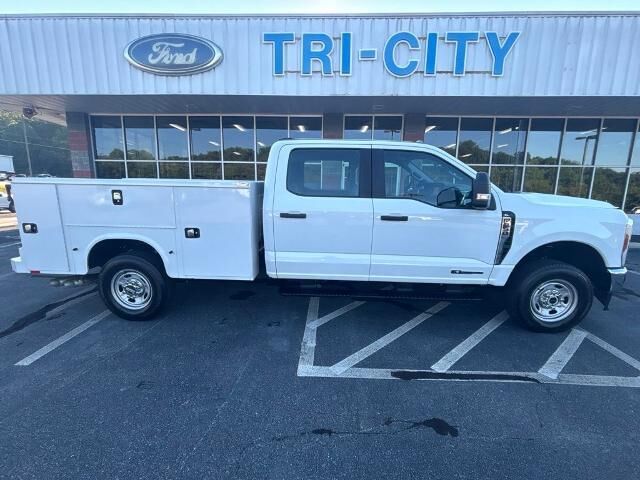 2025 Ford F-250 Super Duty XL — photo 1 of 26