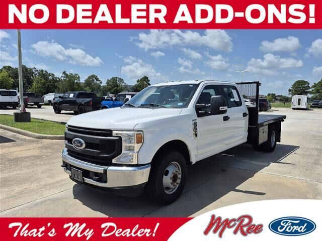 2020 Ford F-350 Super Duty Lariat — photo 1 of 12
