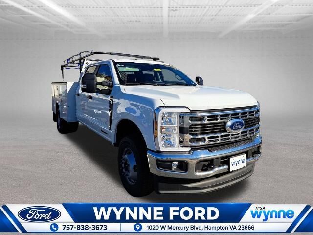 2025 Ford F-350 Super Duty Lariat
