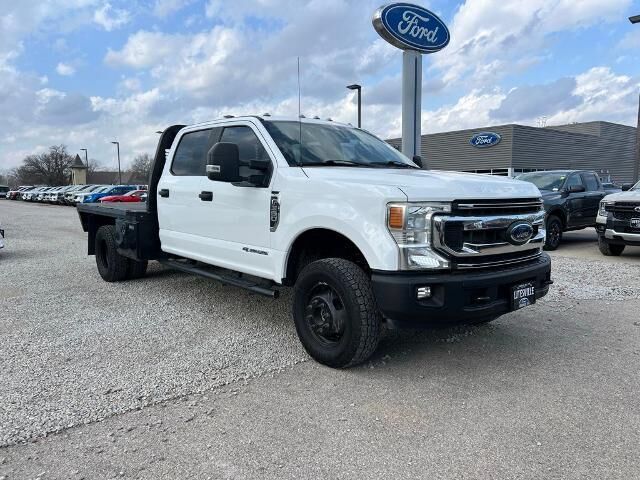 2020 Ford F-350 Super Duty Lariat — photo 1 of 13