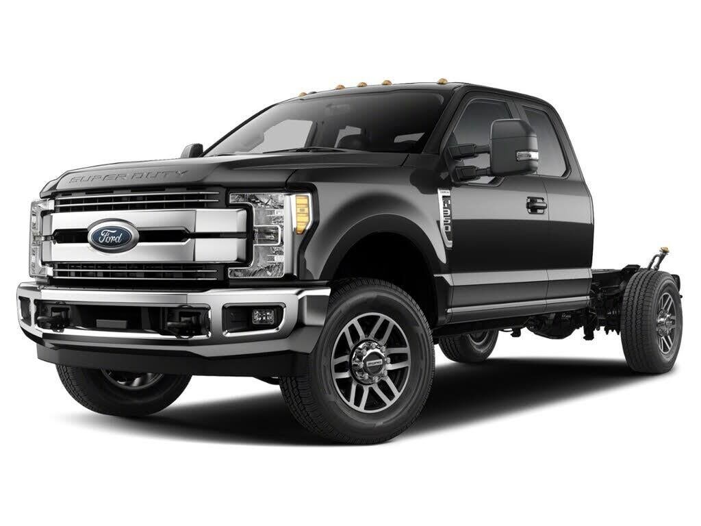 2019 Ford F-350 Super Duty XLT — photo 1 of 1