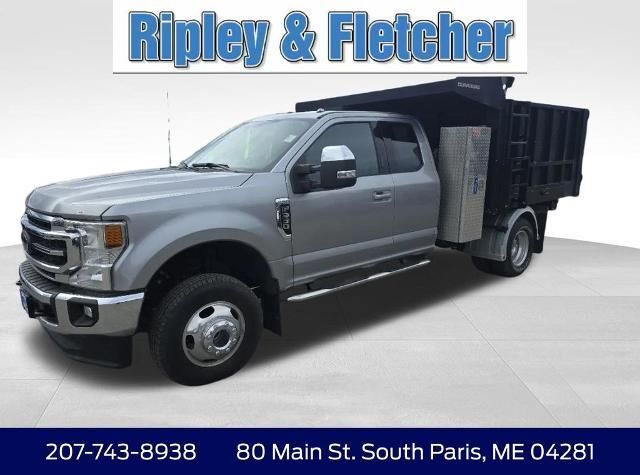 2020 Ford F-350 Super Duty Lariat — photo 1 of 13