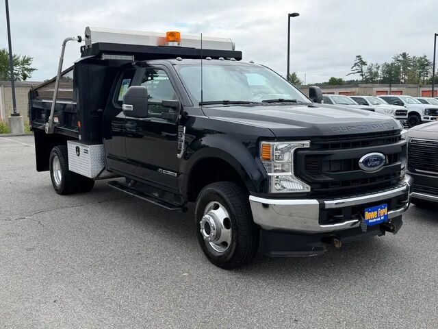 2022 Ford F-350 Super Duty Lariat