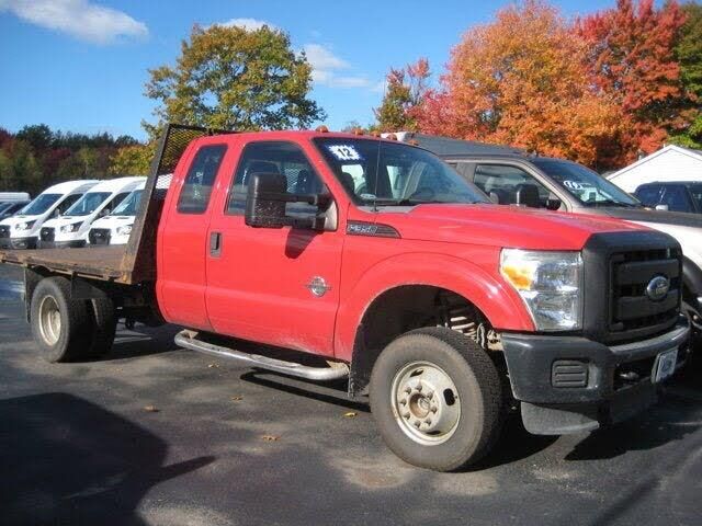 2012 Ford F-350 Super Duty Lariat — photo 1 of 1