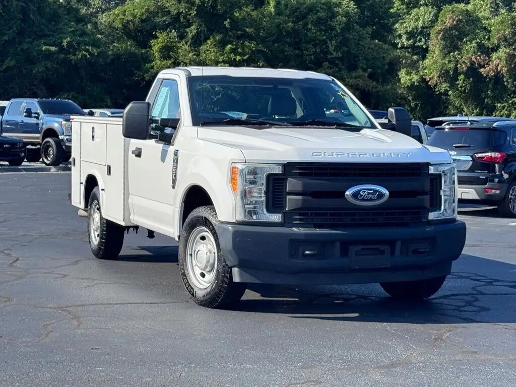 2017 Ford F-250 Super Duty XL — photo 1 of 39