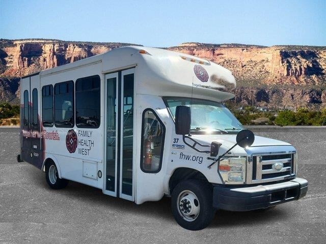 2016 Ford E-Series E-350 SD