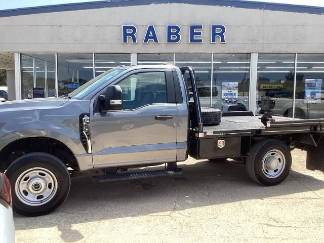2024 Ford F-350 Super Duty XL — photo 1 of 13